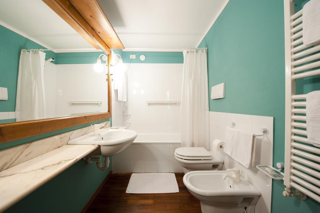 Holidays Dolomiti Apartment Resort 카리솔로 외부 사진