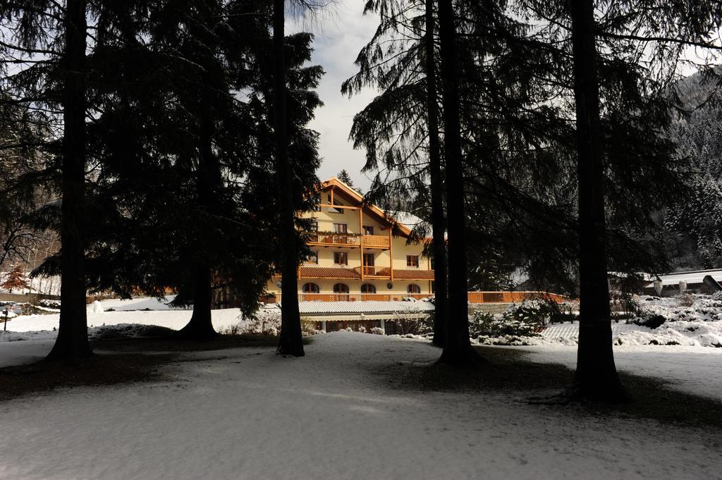 Holidays Dolomiti Apartment Resort 카리솔로 외부 사진