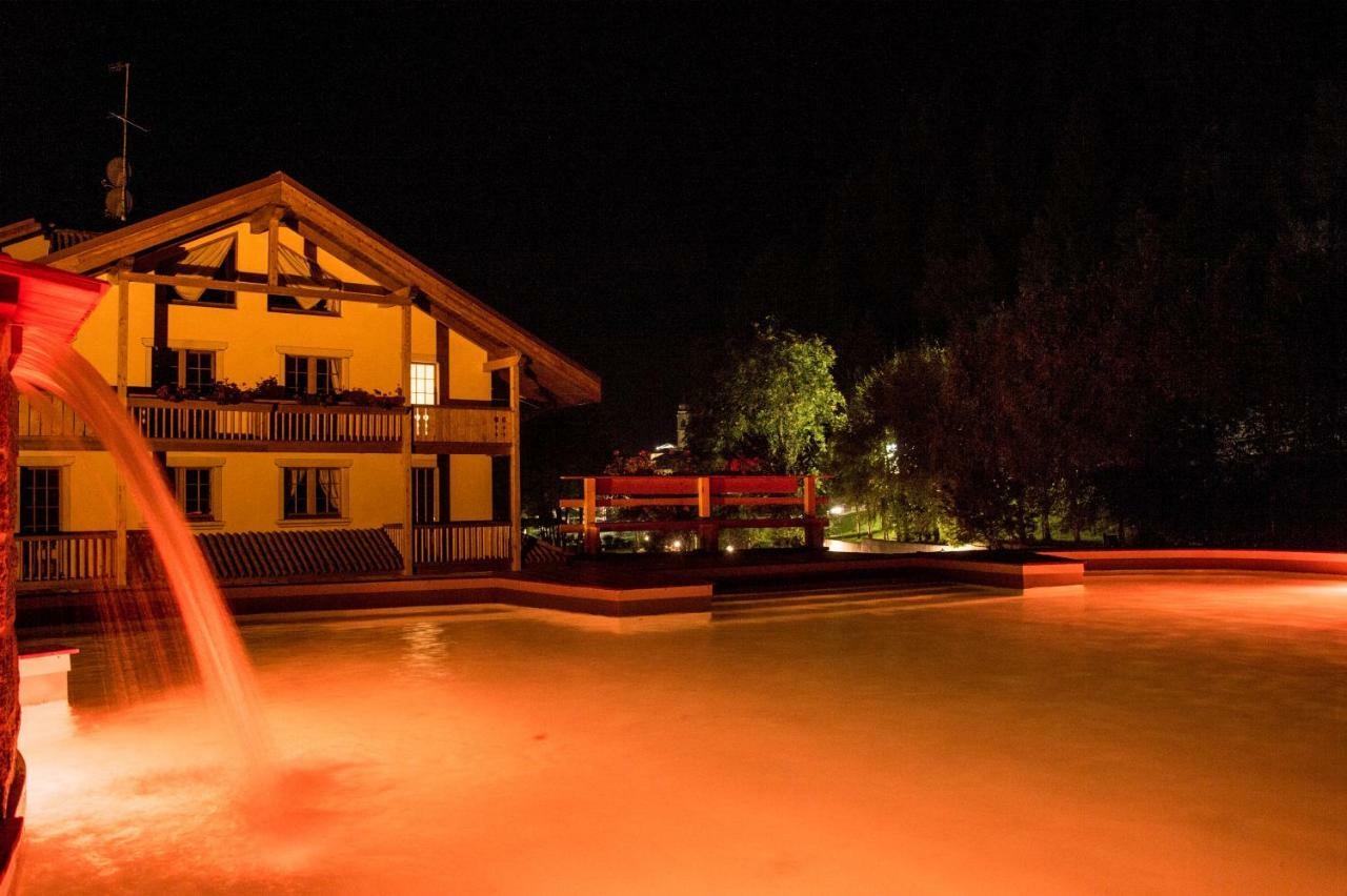 Holidays Dolomiti Apartment Resort 카리솔로 외부 사진