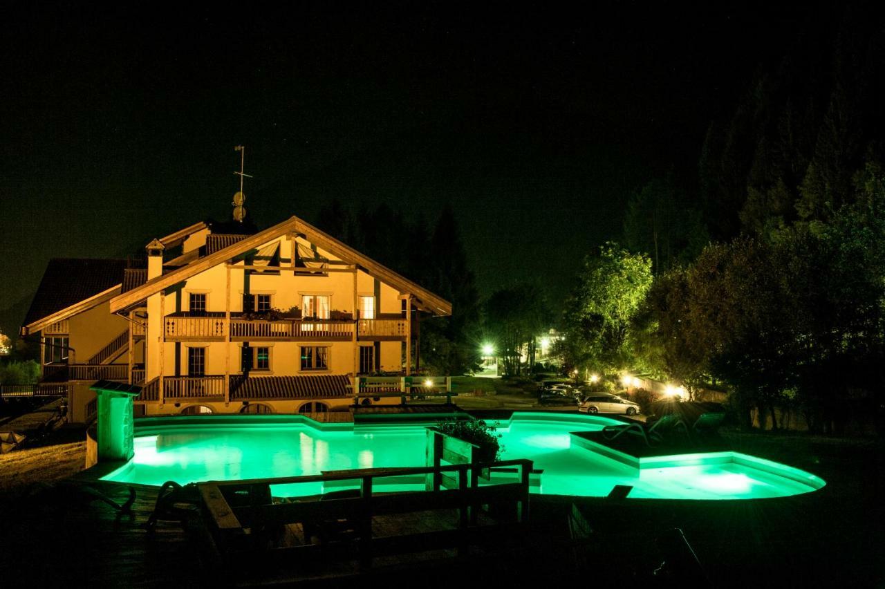 Holidays Dolomiti Apartment Resort 카리솔로 외부 사진